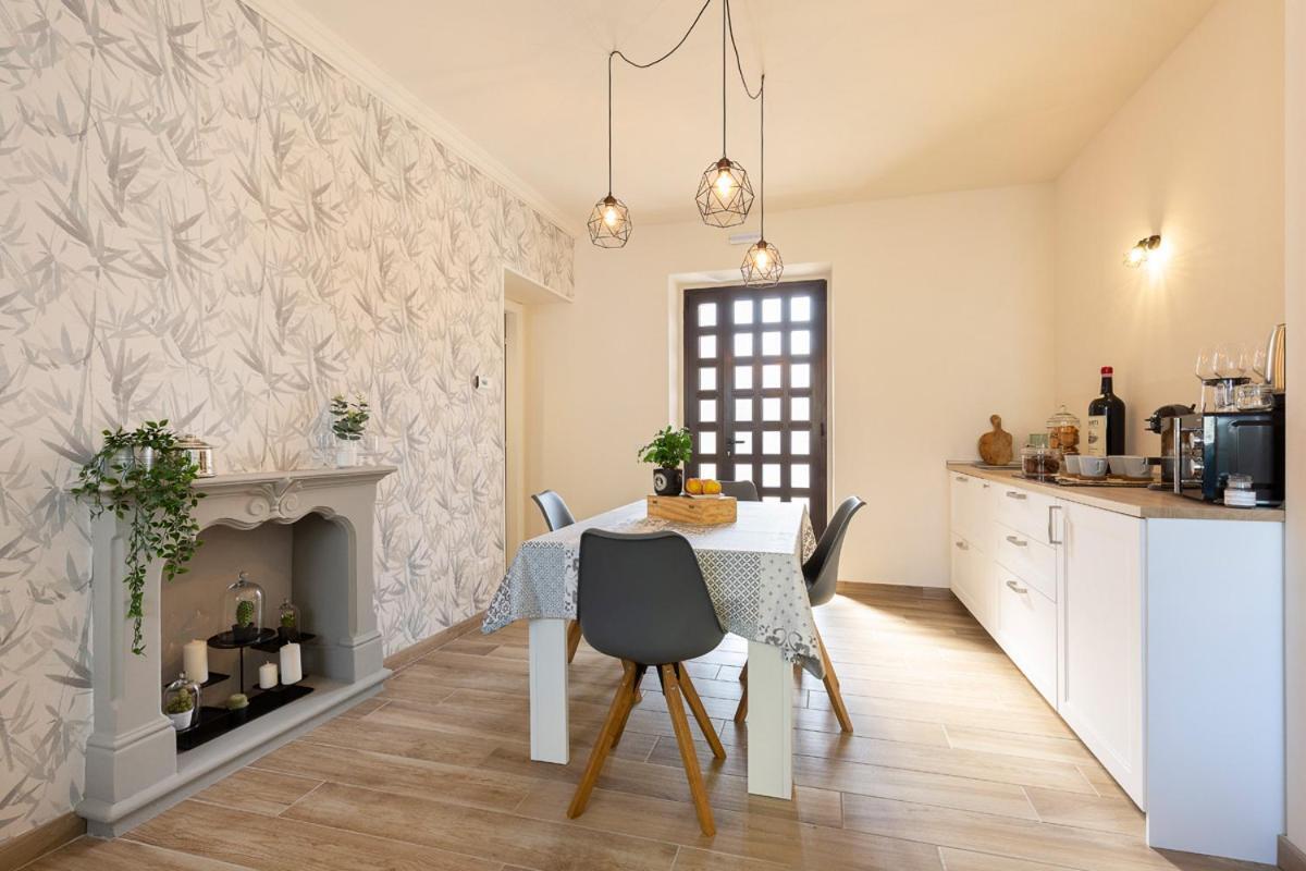 Il Giuelin Malpensa B&B Сомма-Ломбардо Екстер'єр фото