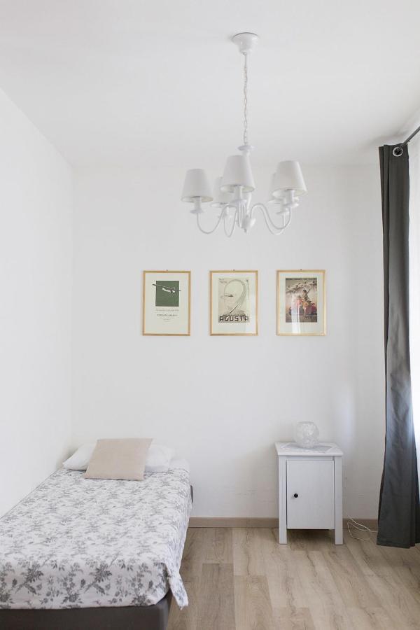 Il Giuelin Malpensa B&B Сомма-Ломбардо Екстер'єр фото