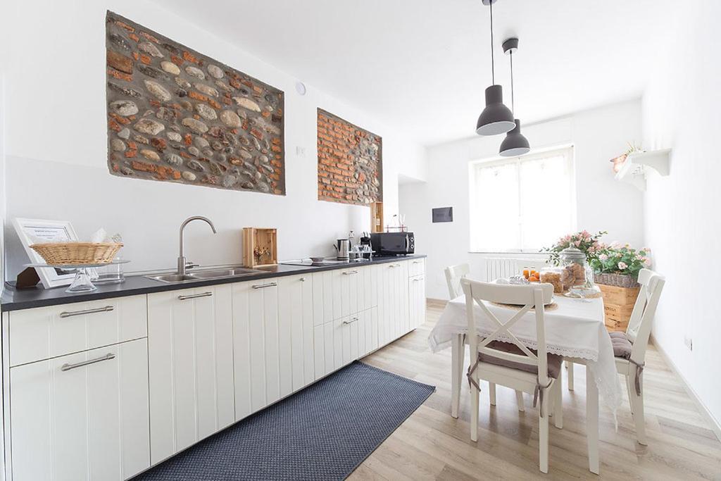 Il Giuelin Malpensa B&B Сомма-Ломбардо Екстер'єр фото