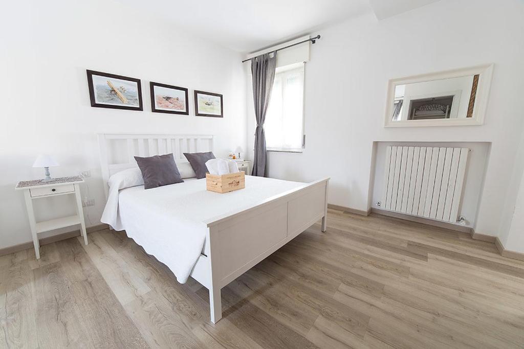 Il Giuelin Malpensa B&B Сомма-Ломбардо Екстер'єр фото